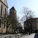 Kunibertkloster Appartements Am Dom