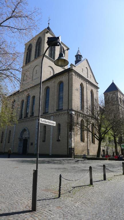 Kunibertkloster Am Dom